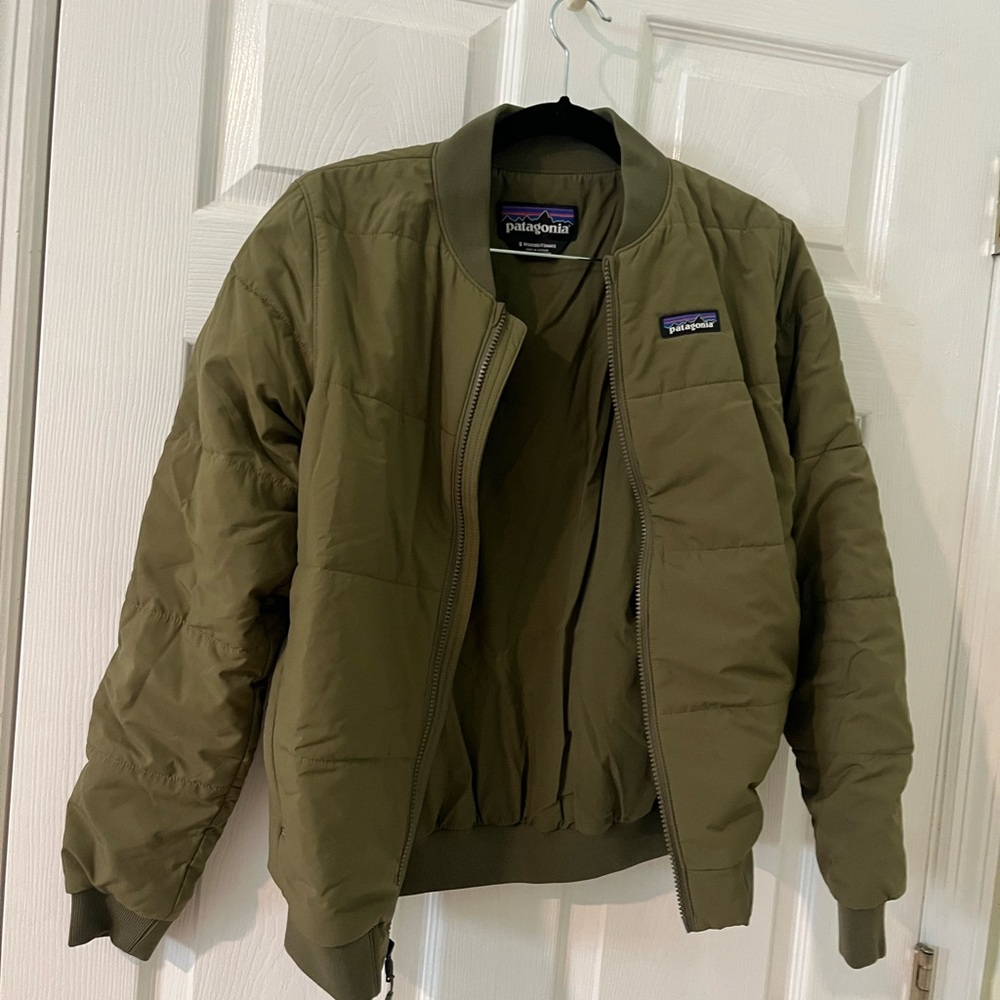 Patagonia Women’s Green Bomber Jacket